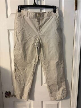 Classic women’s Khaki Chino Pants - Neutral Beige